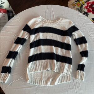 Abercrombie & Fitch Knit Sweater 💟